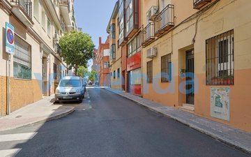 Property slide 30