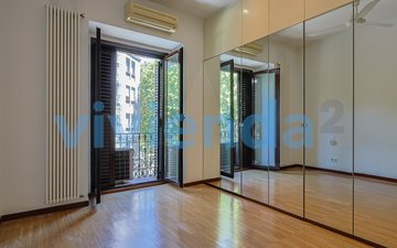 Property slide 22
