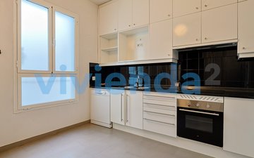 Property slide 30