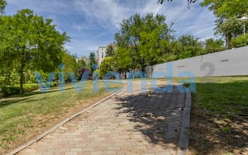 Property slide 33