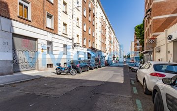 Property slide 33