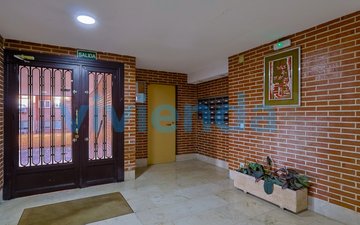 Property slide 20