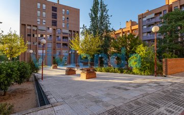 Property slide 25