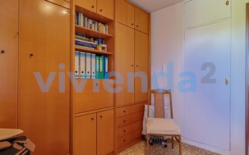Property slide 10