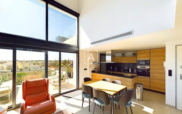 Property slide 31