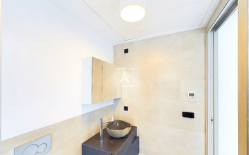 Property slide 40