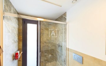 Property slide 38