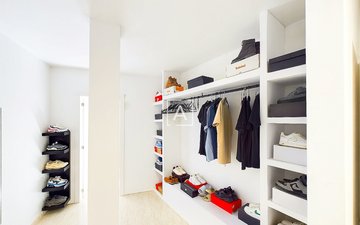 Property slide 41