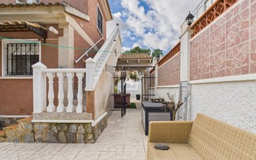 Property slide 21