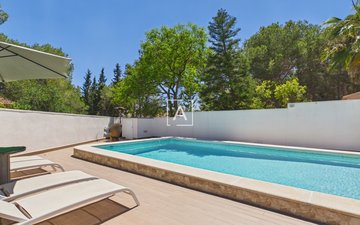 Property slide 17