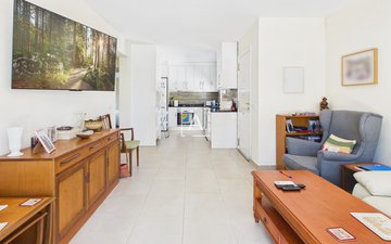 Property slide 25