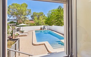 Property slide 31
