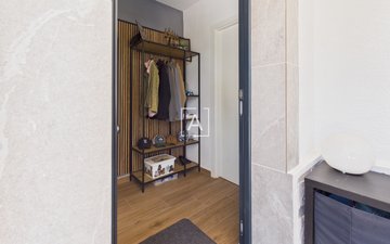 Property slide 45