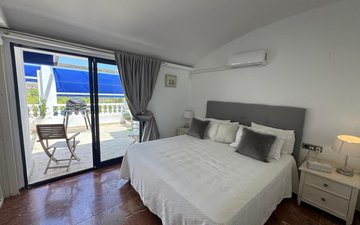 Property slide 18