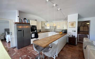 Property slide 11