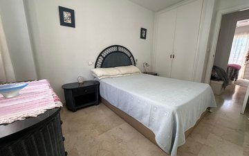 Property slide 20