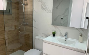 Property slide 17