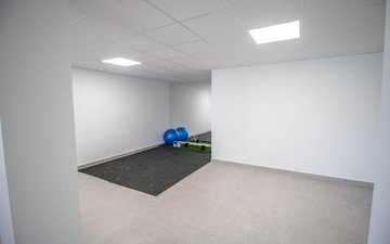 Property slide 19