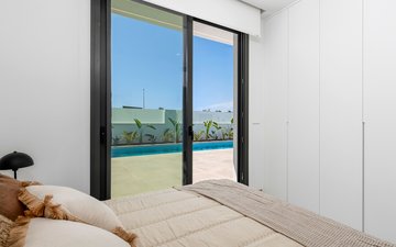 Property slide 20