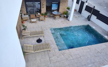 Property slide 24