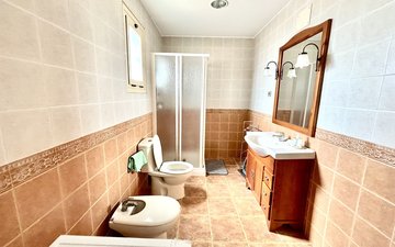 Property slide 21