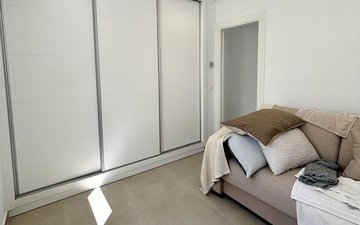Property slide 21