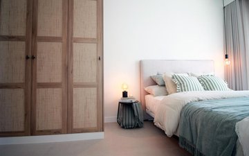 Property slide 31