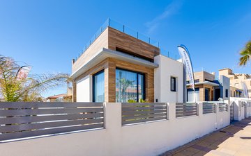 Property slide 32
