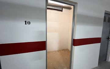 Property slide 40