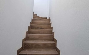 Property slide 25