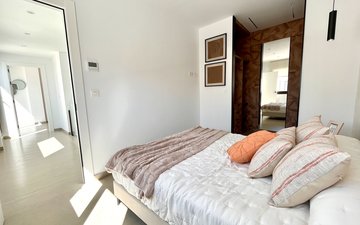 Property slide 4