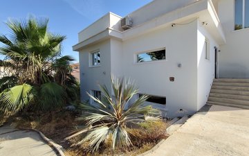 Property slide 36