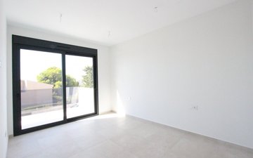 Property slide 28