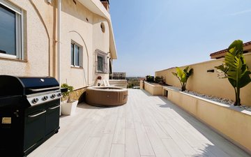 Property slide 4
