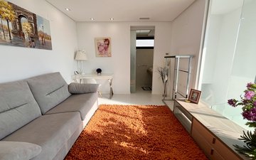 Property slide 25