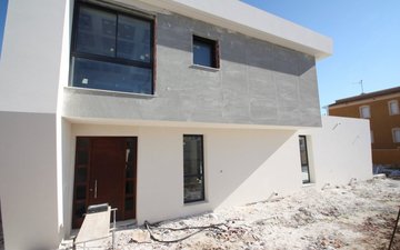 Property slide 21