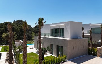 Property slide 10