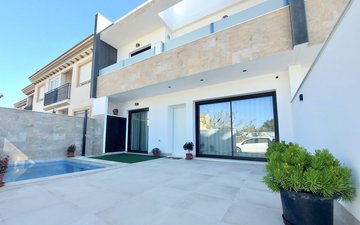 Property slide 18