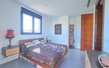 Property slide 27