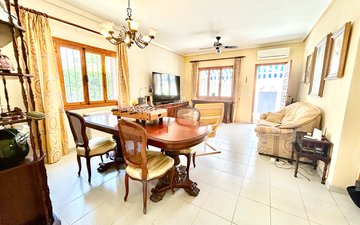 Property slide 17