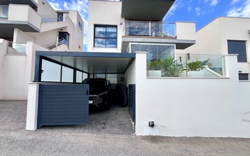 Property slide 35