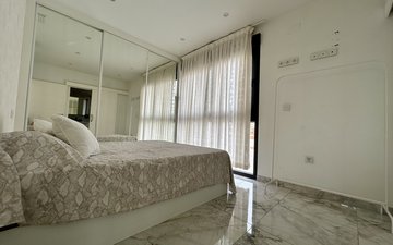 Property slide 39