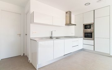Property slide 22