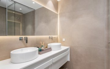 Property slide 20