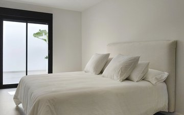 Property slide 15