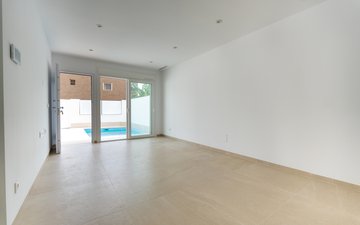 Property slide 15