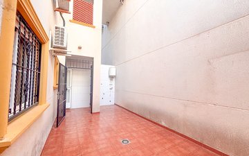 Property slide 22