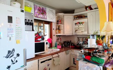 Property slide 17