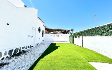 Property slide 25