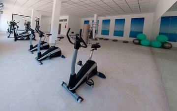 Property slide 25